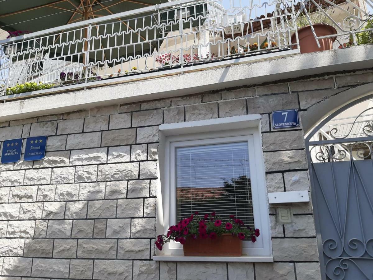 Apartments Bruno Split Bagian luar foto